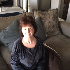 Meet your Posher, Lori